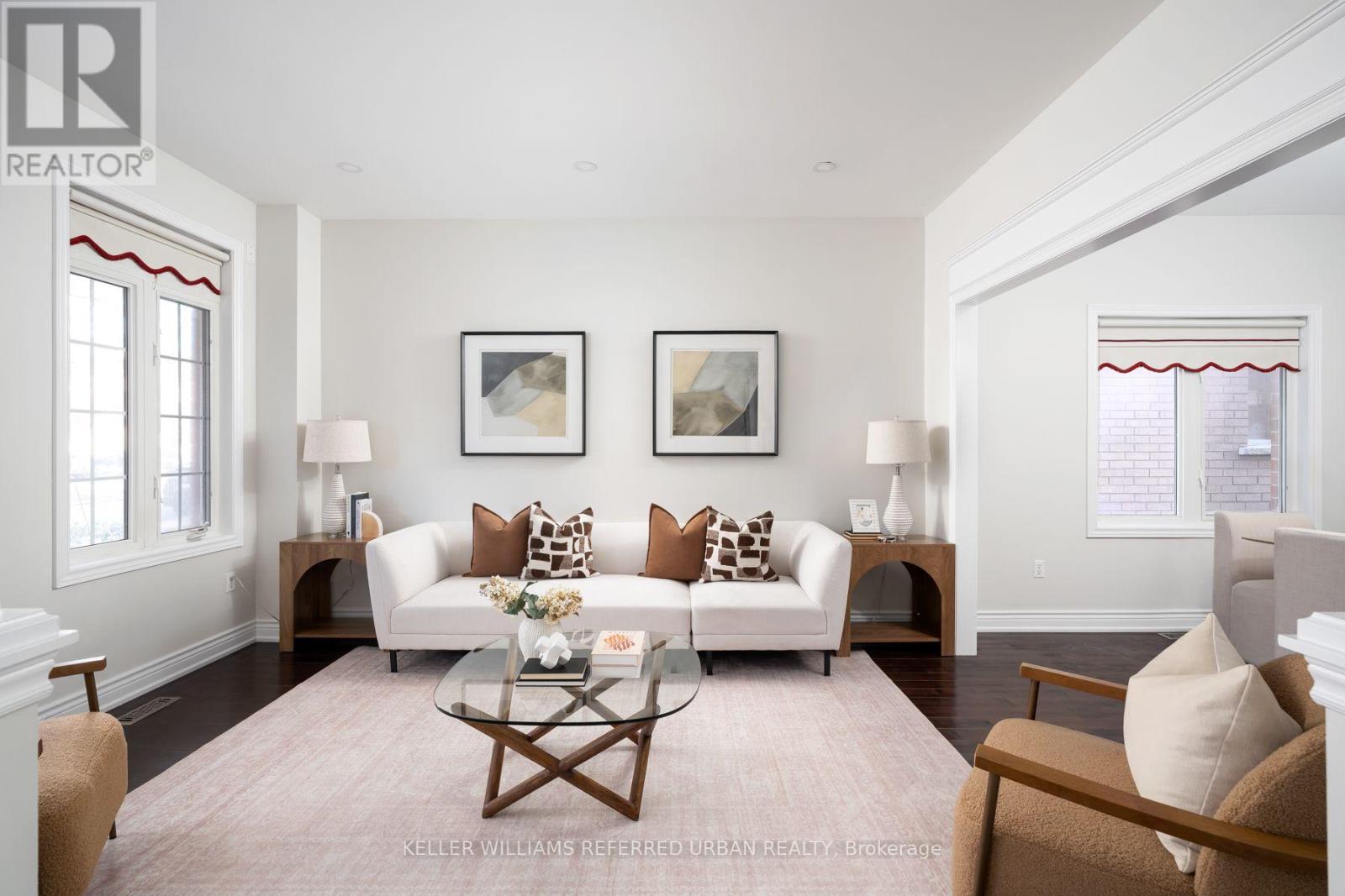 19 Kayak Crescent, Toronto, ON photo 4