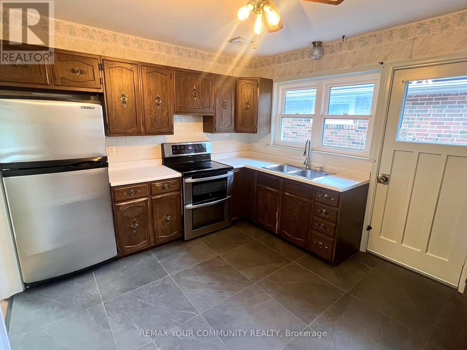 49 TEDFORD DRIVE, Toronto (Wexford-Maryvale) — photo 9