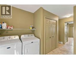 53 Brentwood Drive, Fredericton, NB E3B7A5 Photo 16