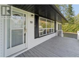 92 Sunset Beach Road, Georgina, ON L0E1N0 Photo 10