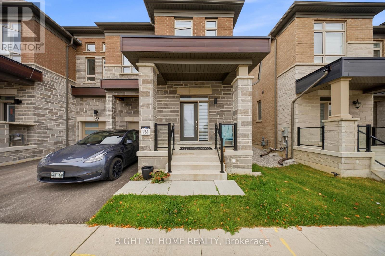 80 Tempel Street, Richmond Hill, ON