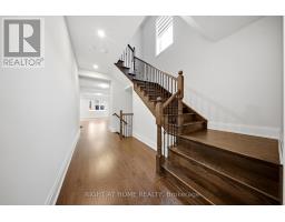 80 Tempel Street, Richmond Hill, ON L4E1K6 Photo 6