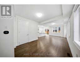 80 Tempel Street, Richmond Hill, ON L4E1K6 Photo 9