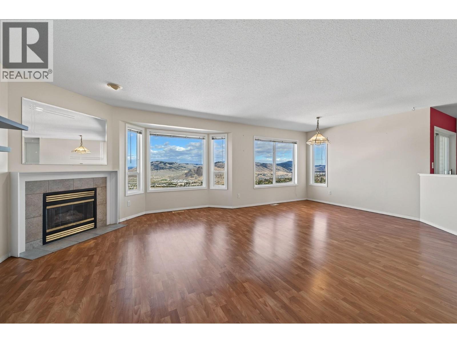 #108 2022 Pacific Way - 9