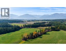 Kitchen - 4333 12th Street, Lister, BC V0B1G2 Photo 6