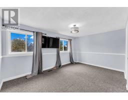 94 Laidlaw Drive, Barrie, ON L4N7S2 Photo 13