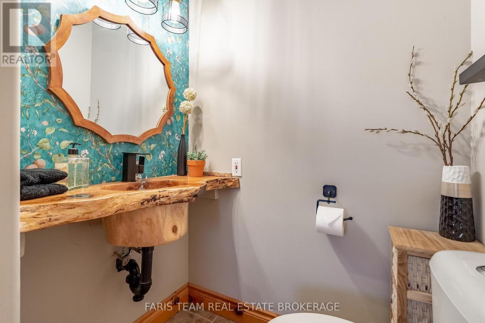 17 Bridle Path, Oro-Medonte, ON photo 15