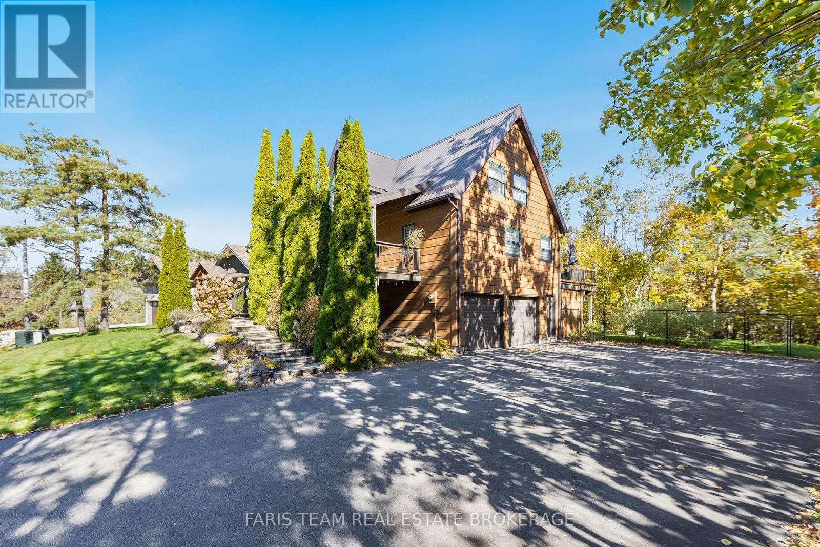 17 Bridle Path, Oro-Medonte, ON photo 3