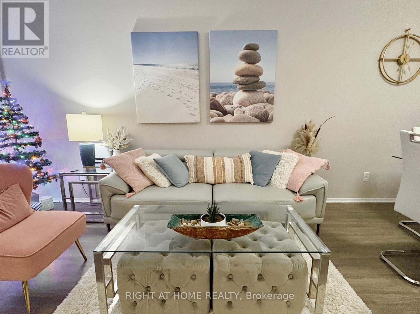231- 22 Southport Street, Toronto, ON photo 7
