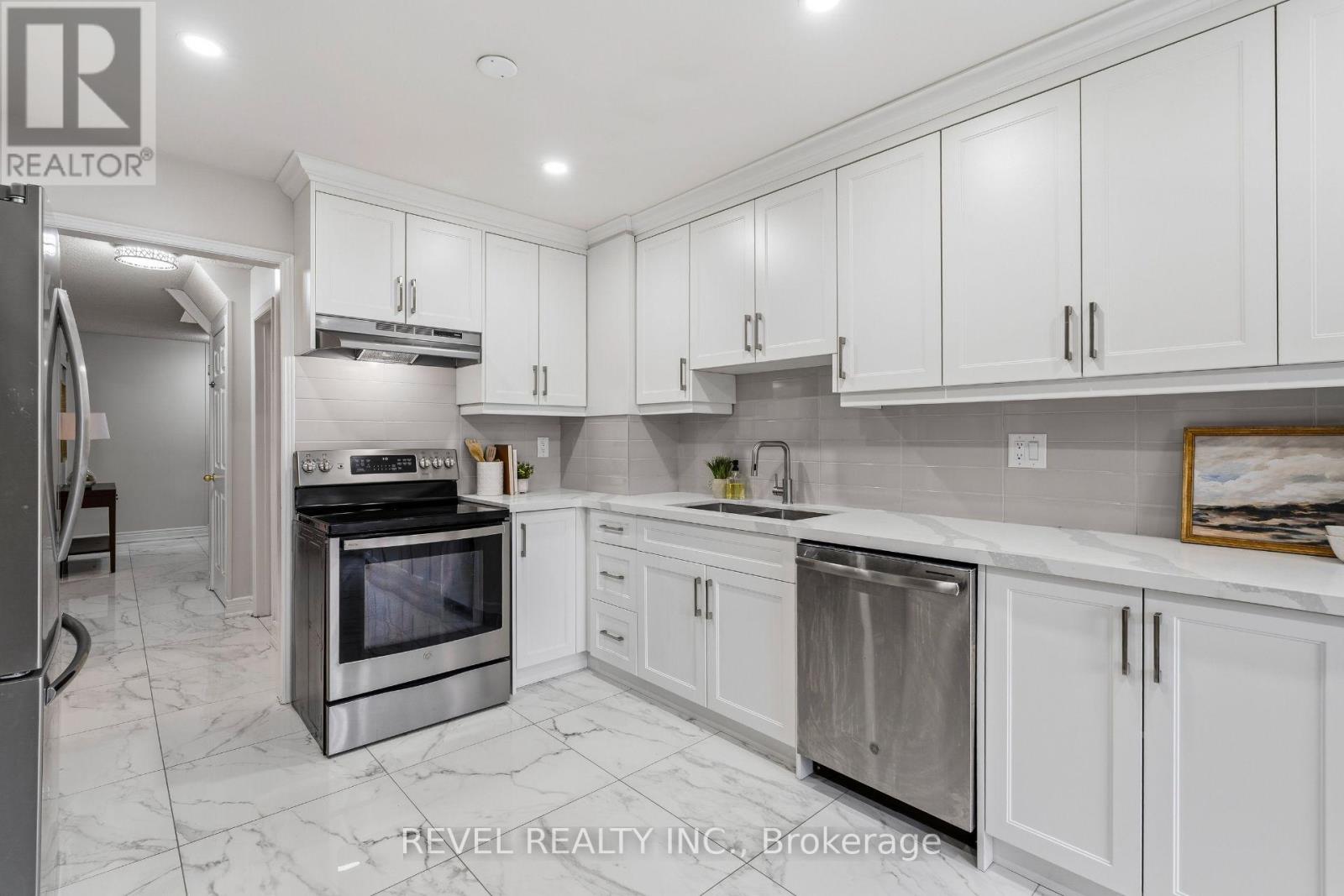 101 Sandmere Avenue, Brampton, ON photo 5