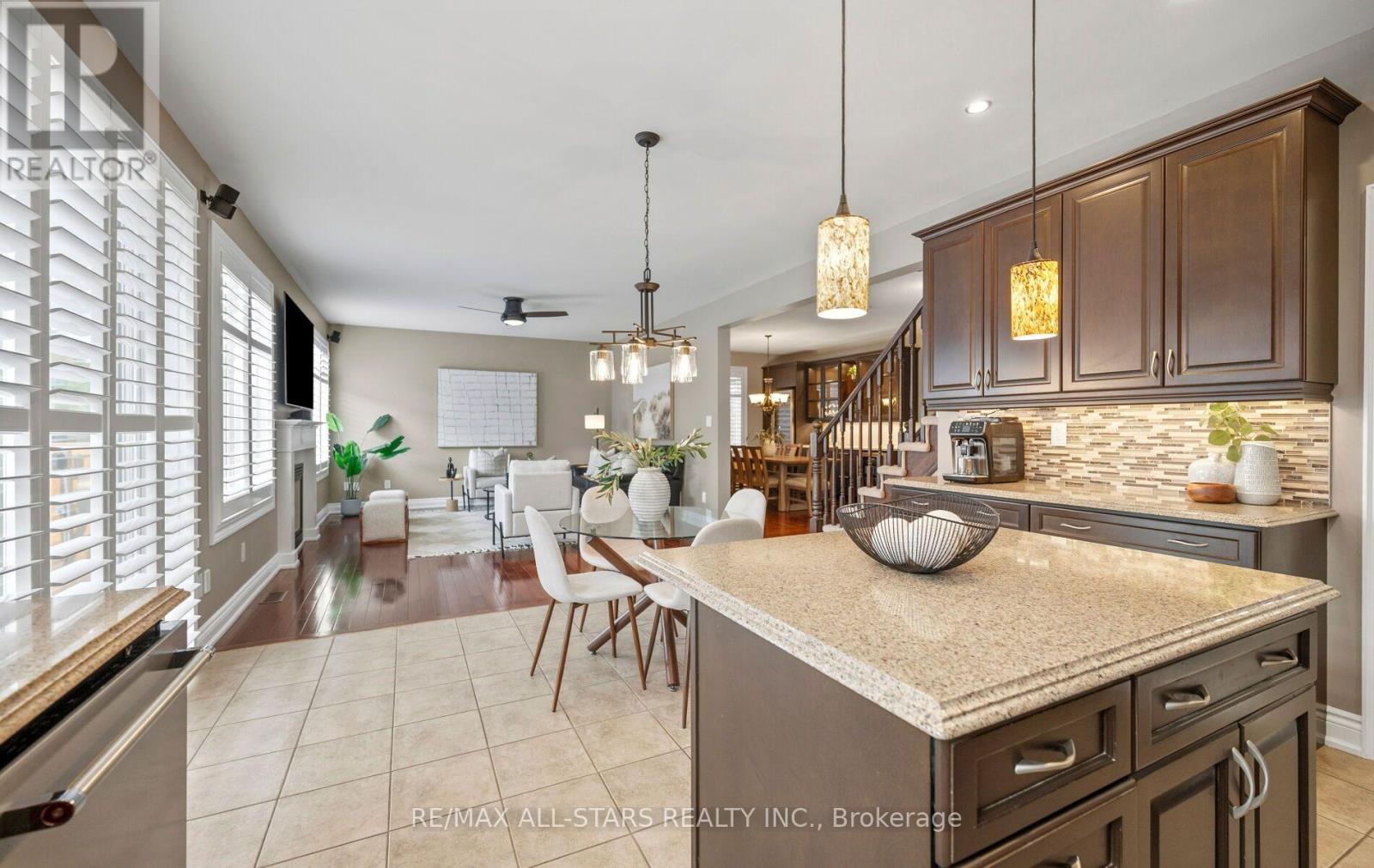 331 Inman Heights, Milton, ON photo 17
