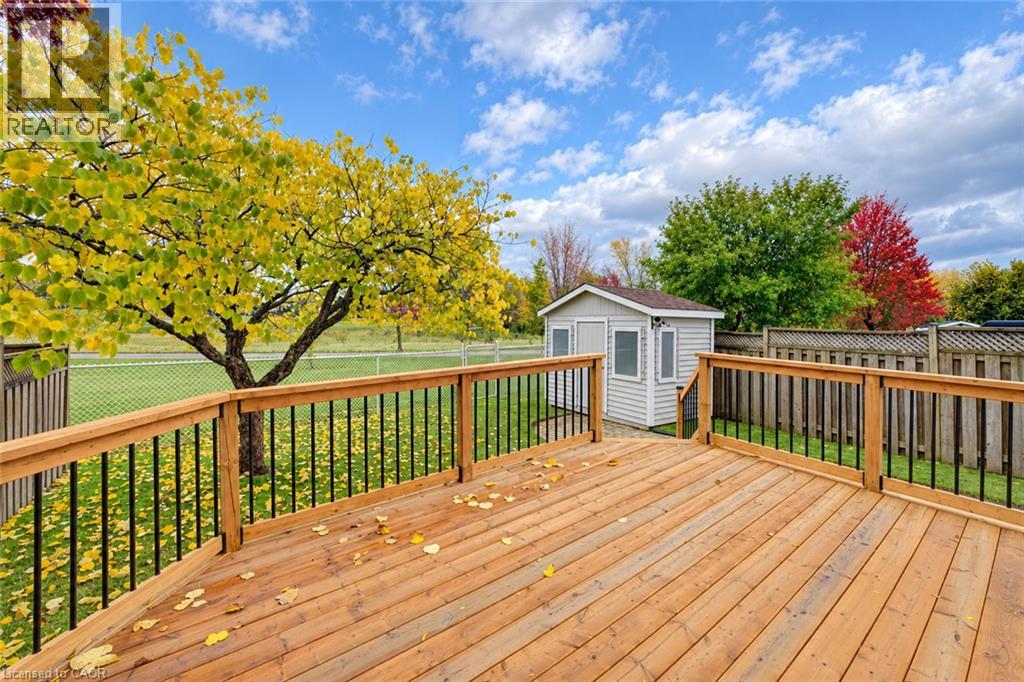 24 WHITE SANDS Court - 35