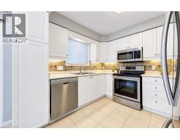 2pc Bathroom - 24 White Sands Court, Kitchener, ON N2E3S4 Photo 11