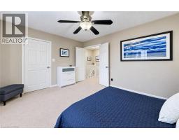 24 White Sands Court, Kitchener, ON N2E3S4 Photo 21