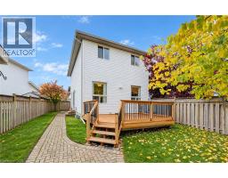 24 White Sands Court, Kitchener, ON N2E3S4 Photo 32