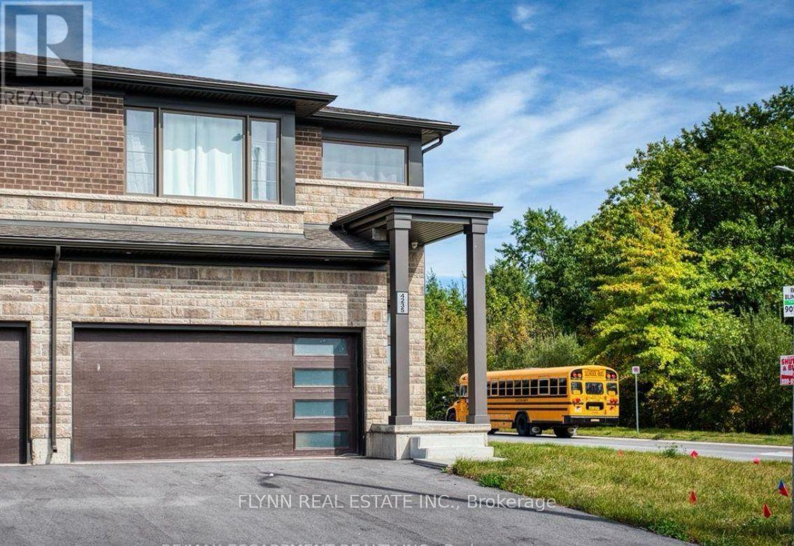 4235 SHUTTLEWORTH DRIVE, Niagara Falls (Lyons Creek)