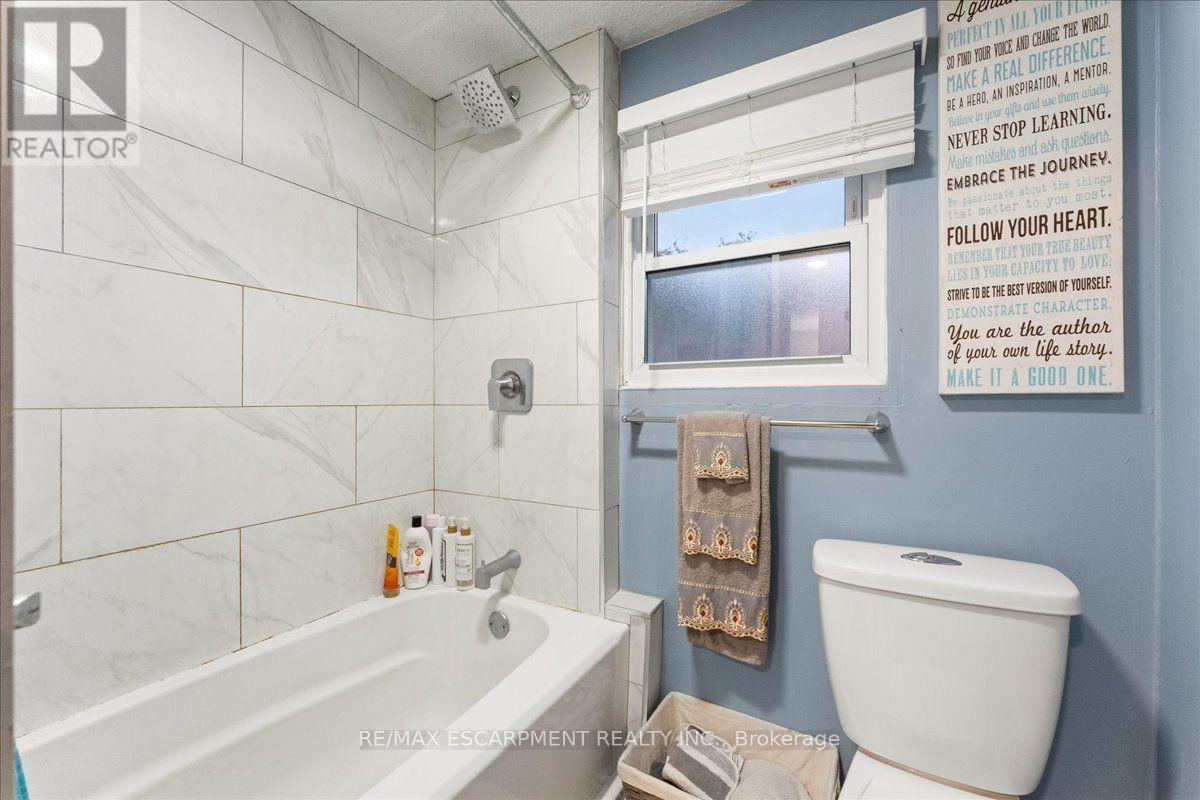 8 First Private Road, Hamilton, ON photo 26