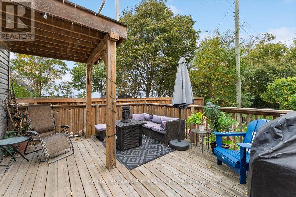 8 First Private Road, Hamilton, ON photo 39
