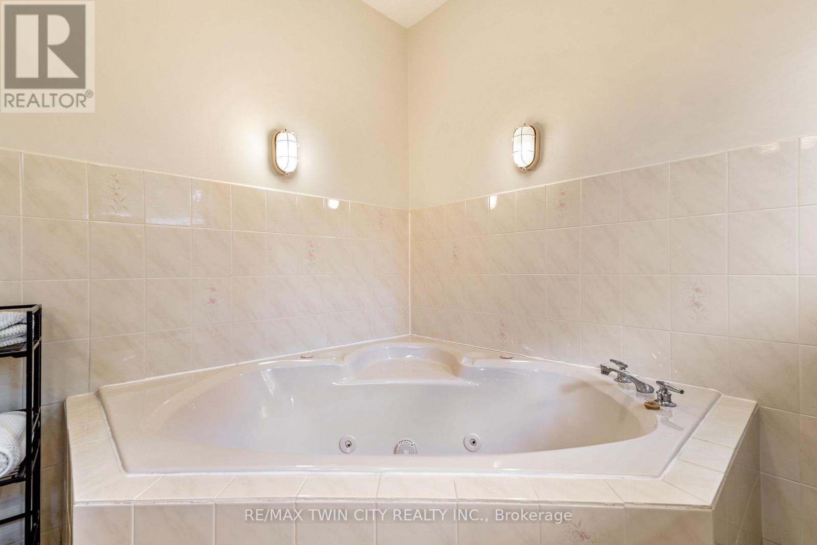 25 Brier Crescent, Brantford, ON photo 28