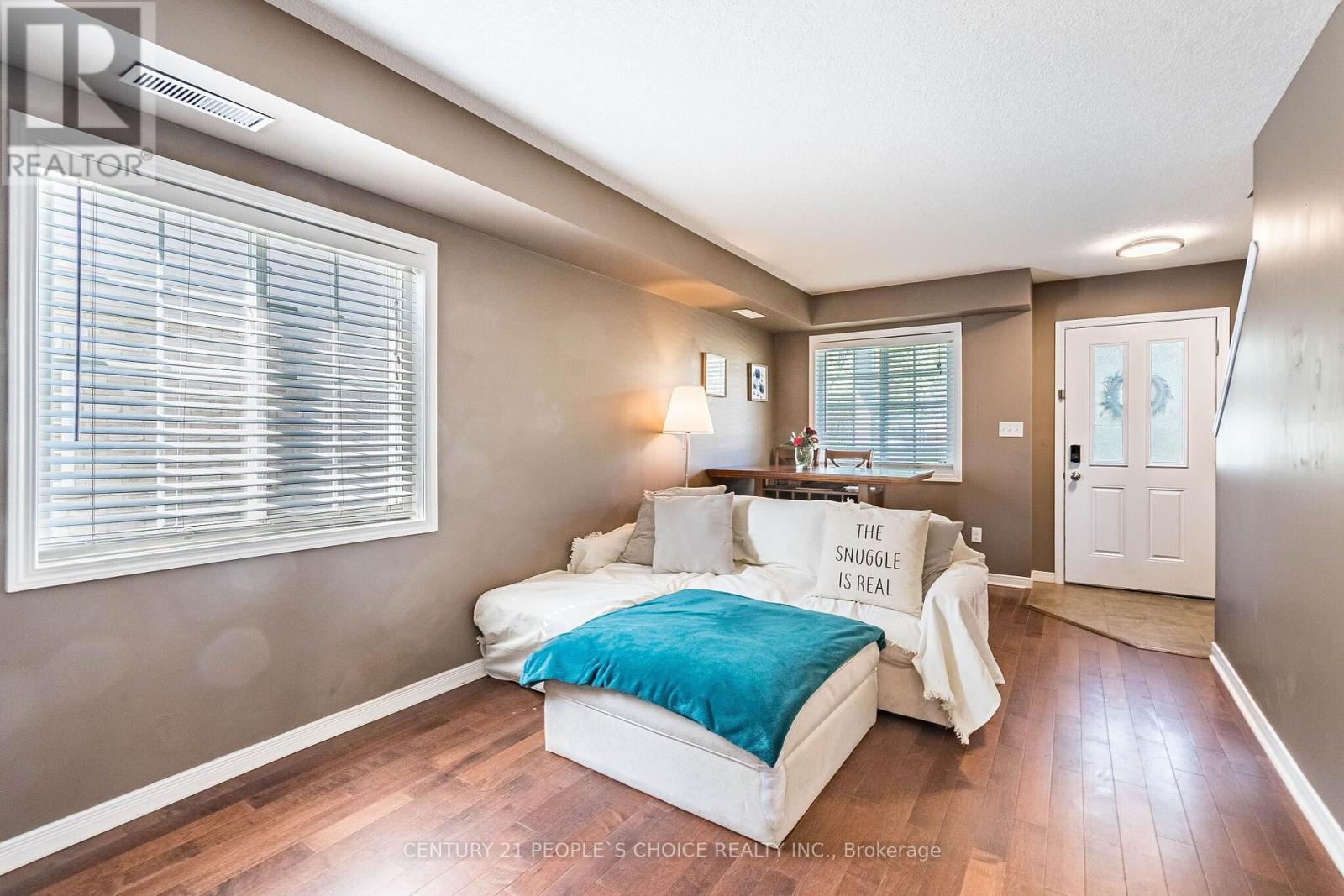 9- 35 Mountford Drive, Guelph, ON photo 42