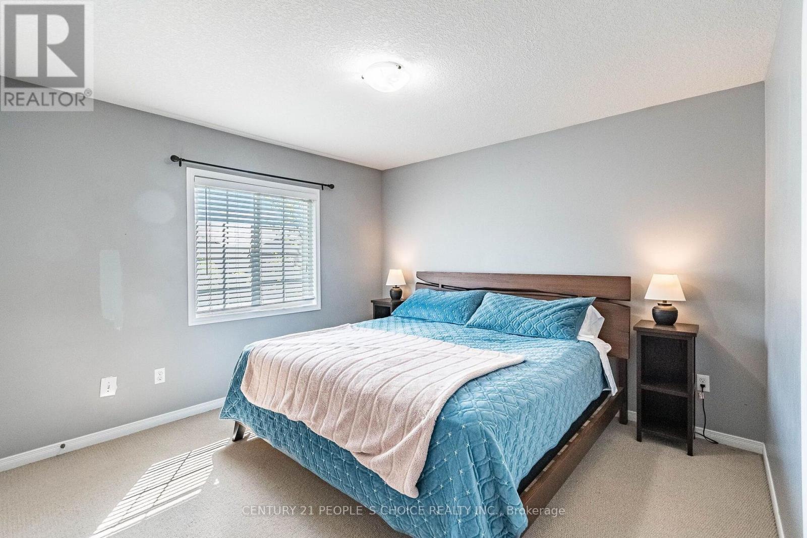 9- 35 Mountford Drive, Guelph, ON photo 45