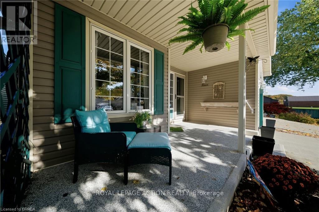 4 Balsam Trail, Norfolk, ON photo 5