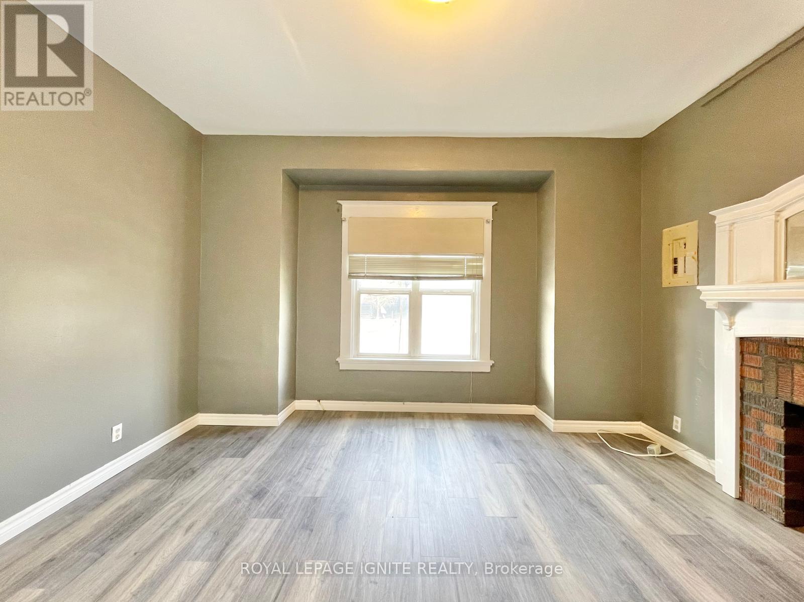 128 Geneva Street, St. Catharines, ON photo 12