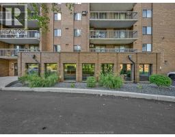 Foyer - 3936 Wyandotte Street East Unit# 206, Windsor, ON N8Y4V1 Photo 6
