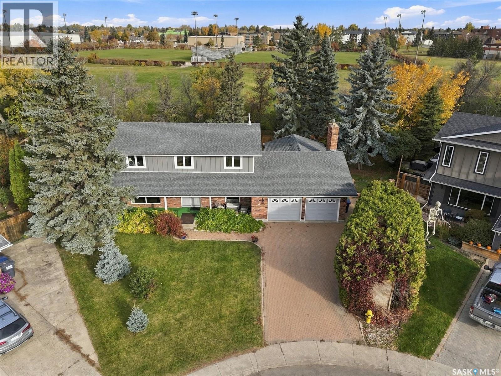 225 Clearwater COURT, Saskatoon