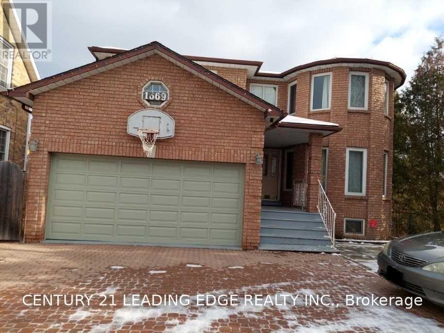 Photo of 1669 Kipling Avenue