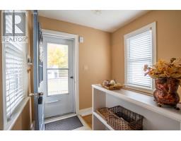 Foyer - 182 Lake St, Sault Ste  Marie, ON P6A4B1 Photo 8