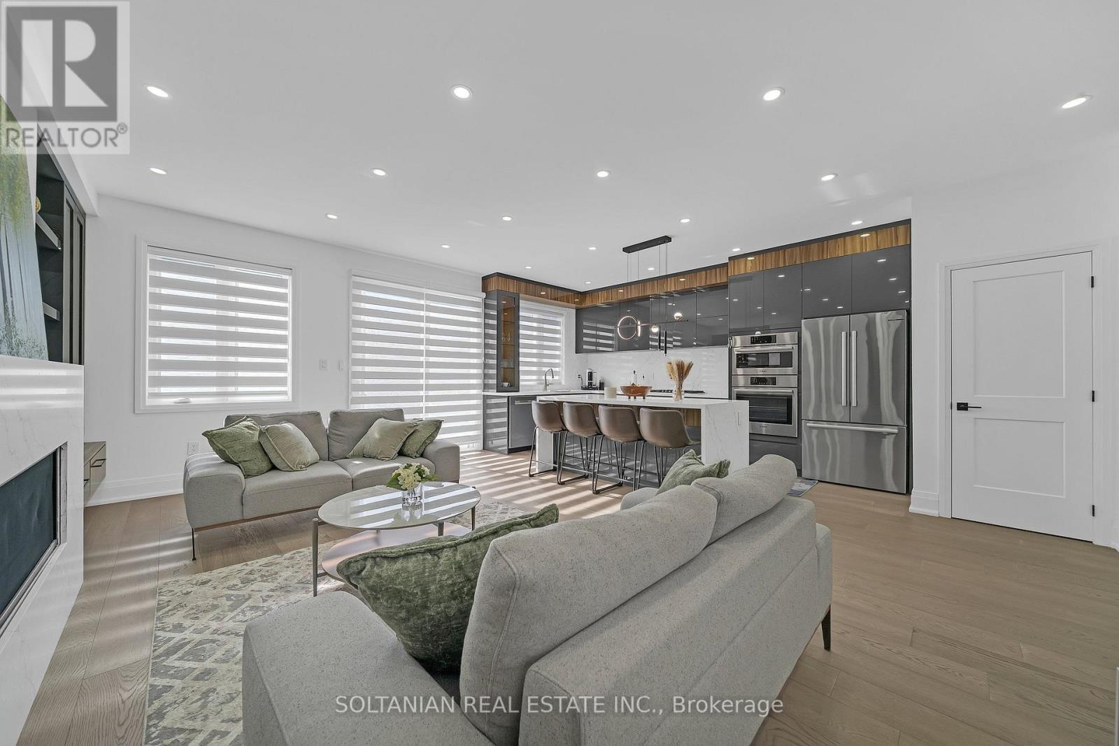 17 Trenton Avenue, Toronto, ON photo 12