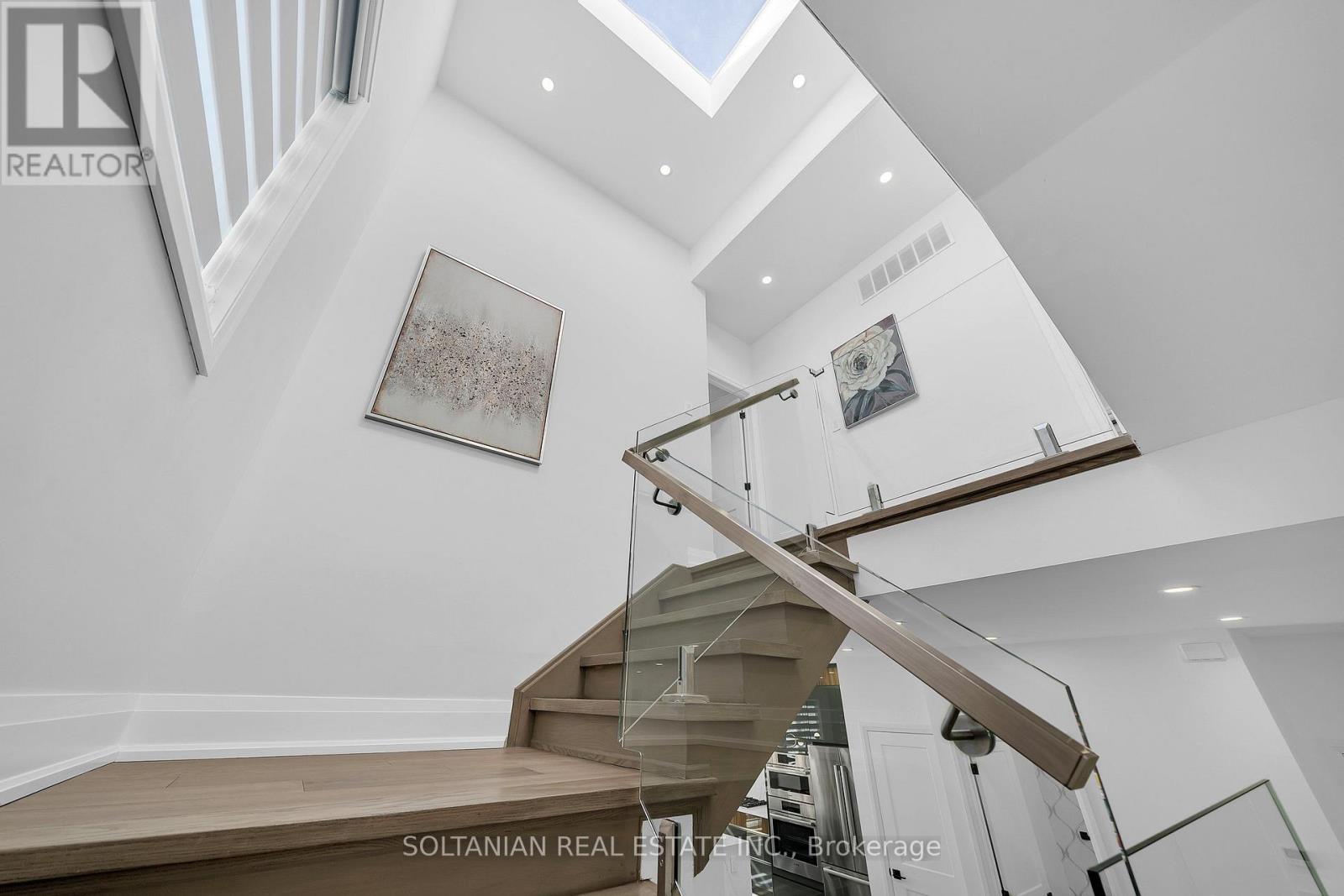 17 Trenton Avenue, Toronto, ON photo 23