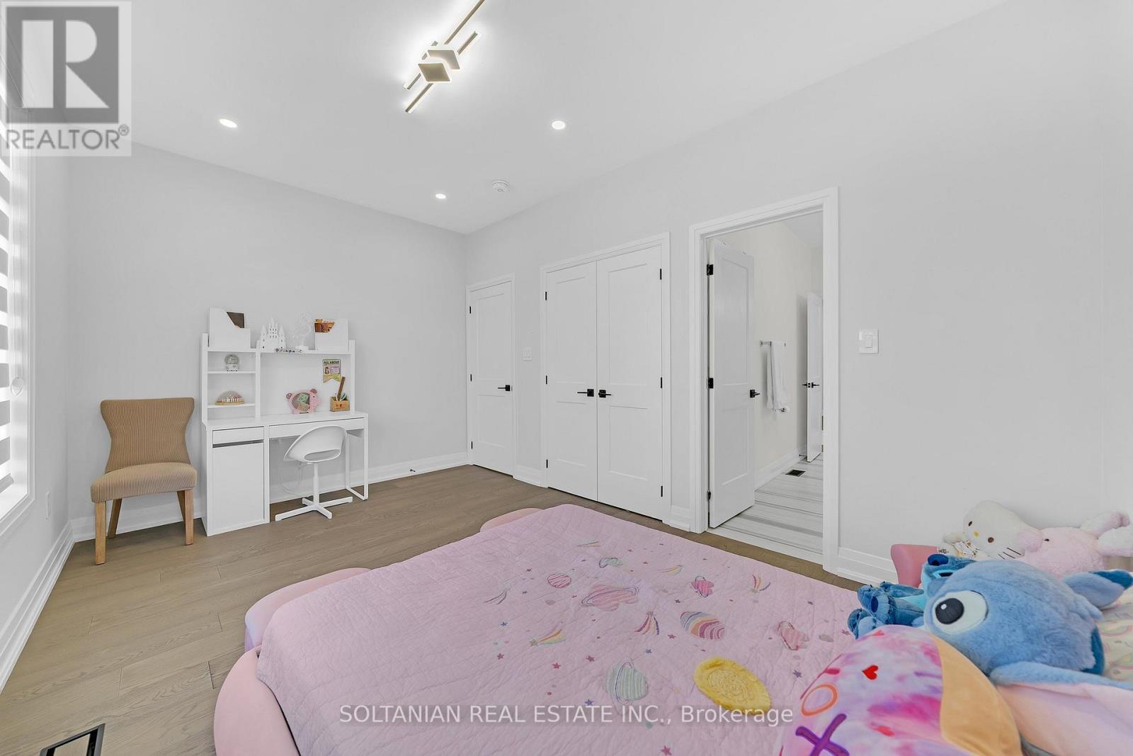17 Trenton Avenue, Toronto, ON photo 35