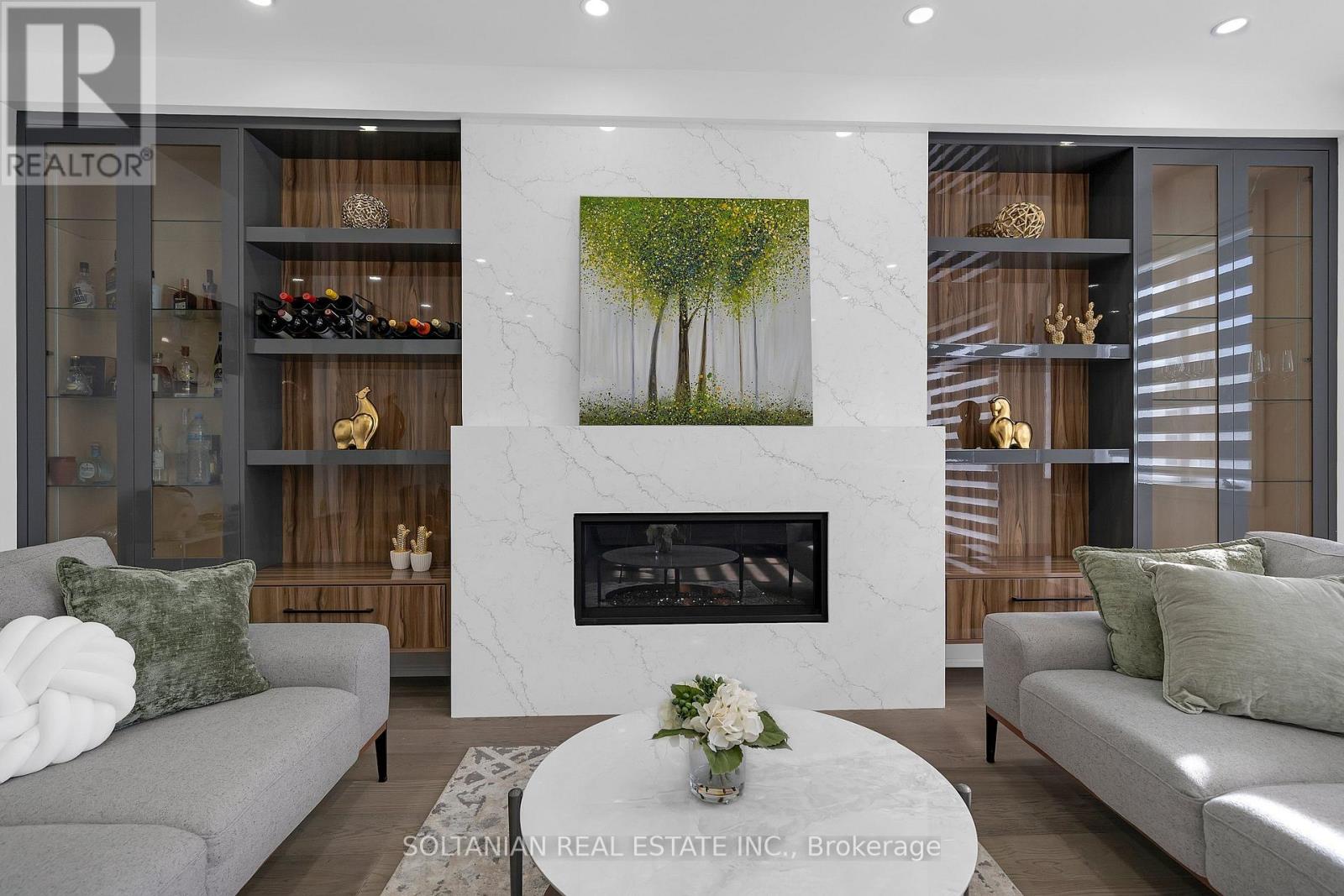 17 Trenton Avenue, Toronto, ON photo 4