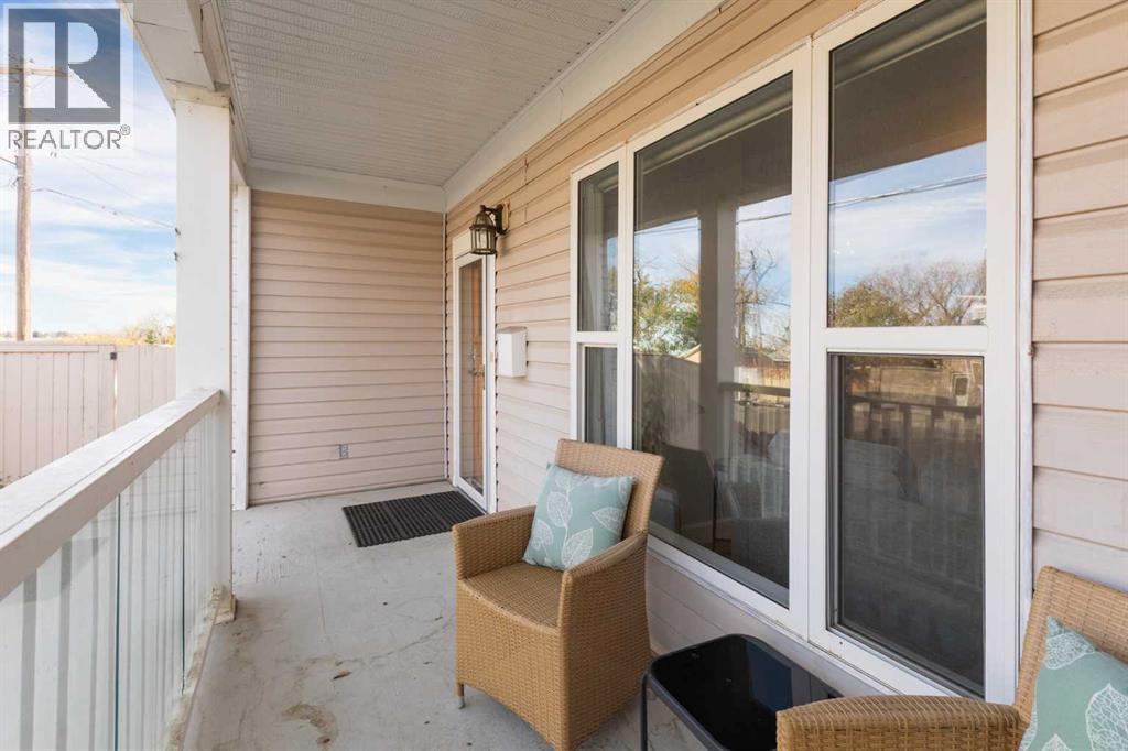 508D 5 Avenue SE, Medicine Hat — photo 4