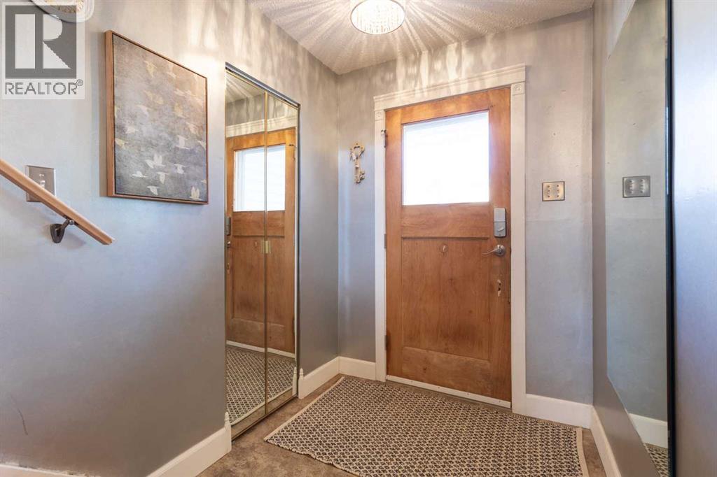508D 5 Avenue SE, Medicine Hat — photo 5