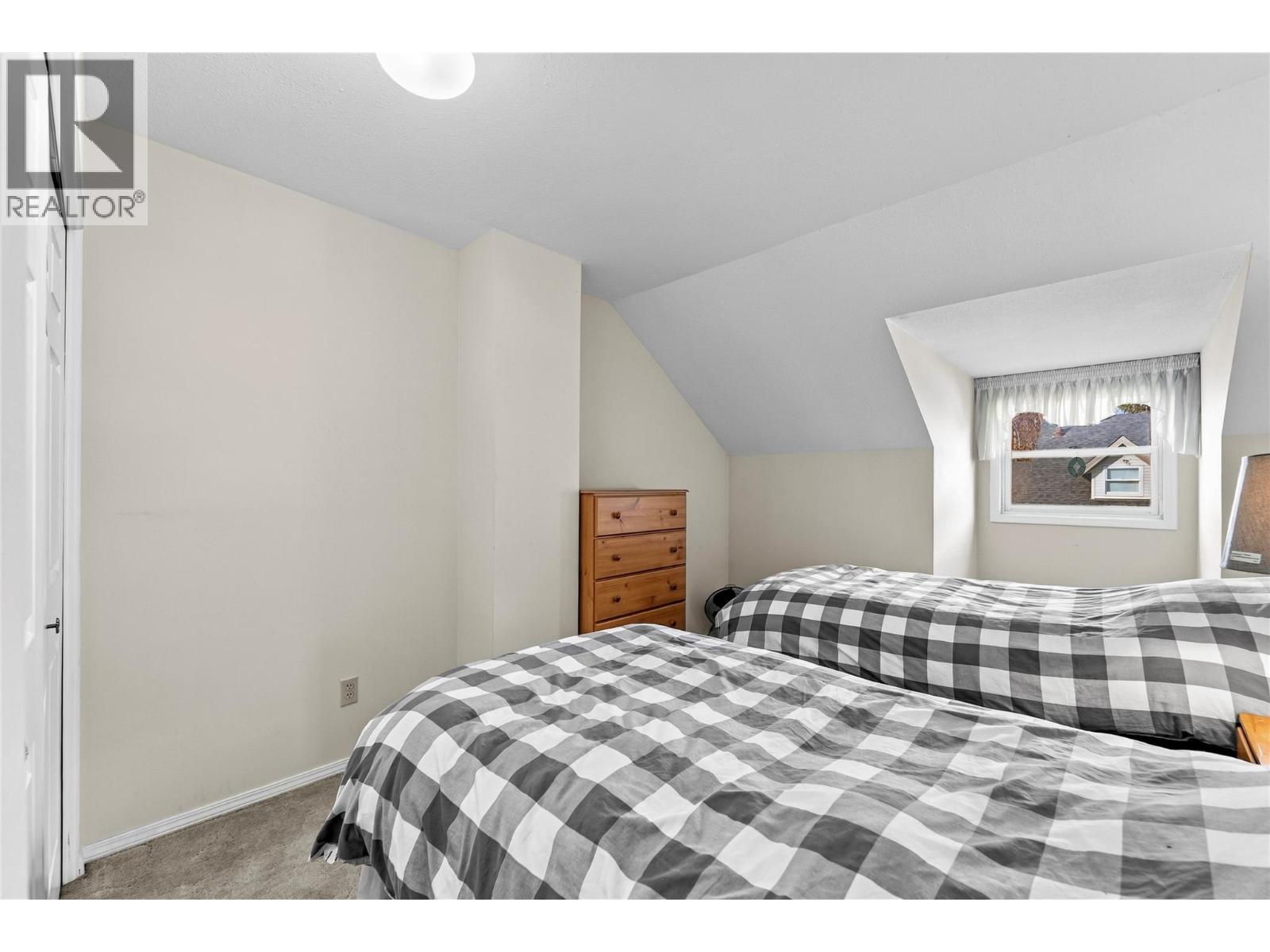 1717 GRANITE Avenue Unit# 5, Merritt - Image 1