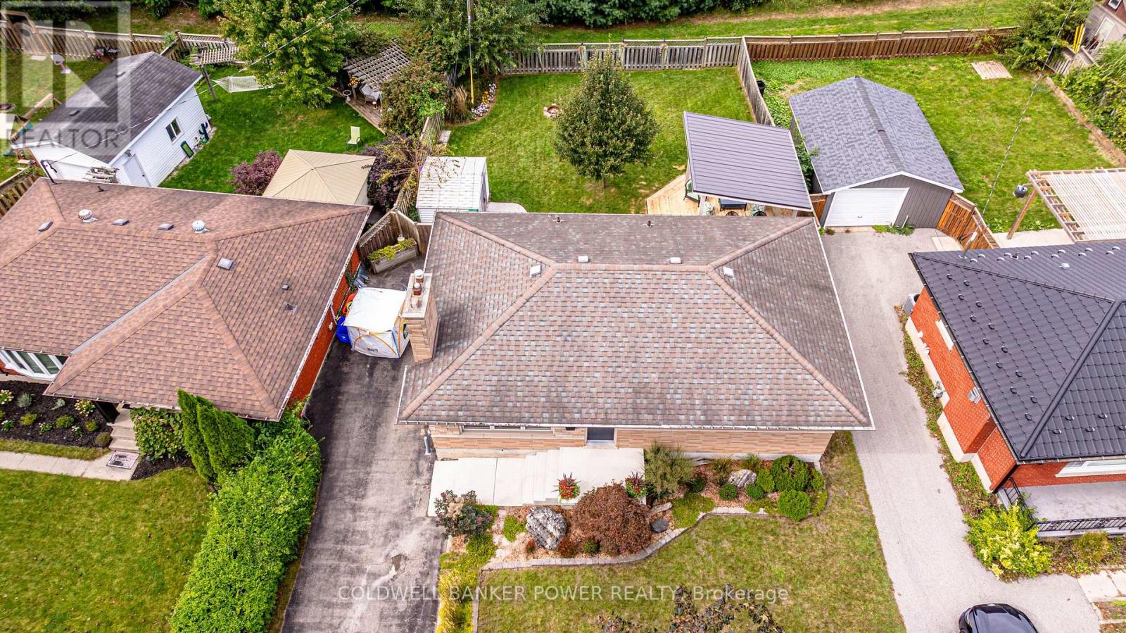 4 bedroom Single Family interior view, 34 Algonquin Crescent, London East (East O), Ontario