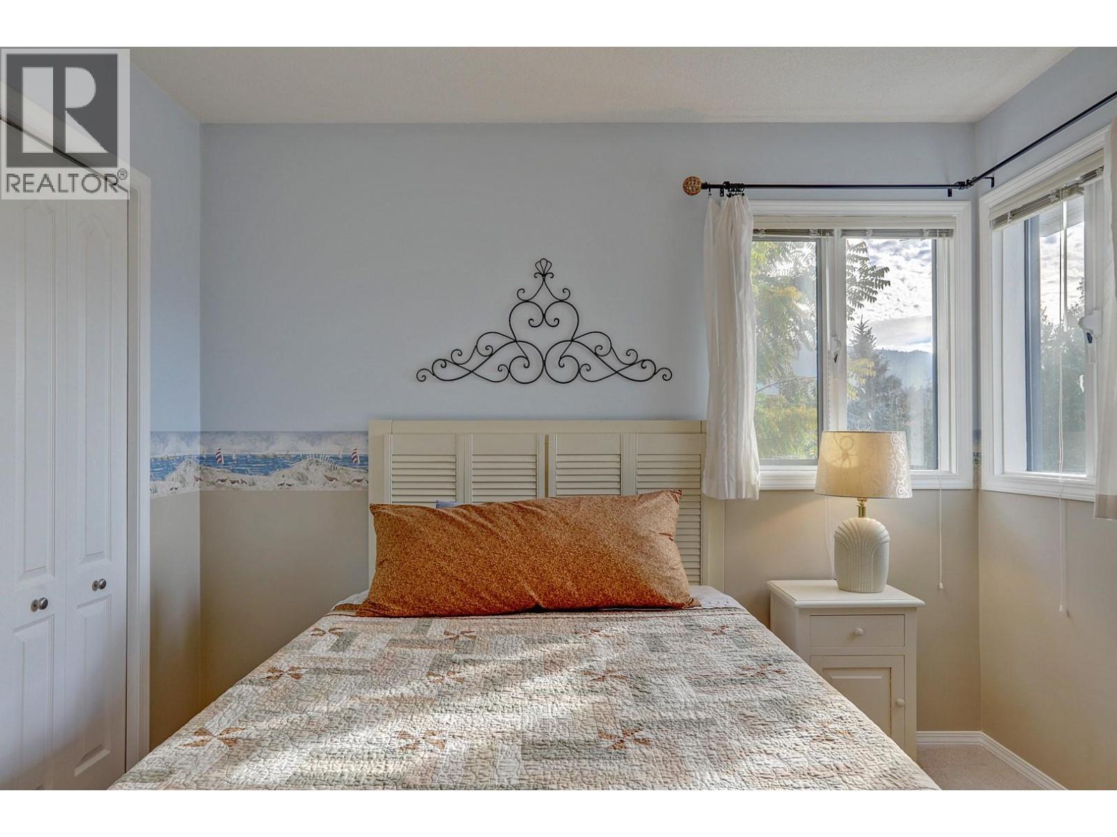 #7 4209 25 Street - 28