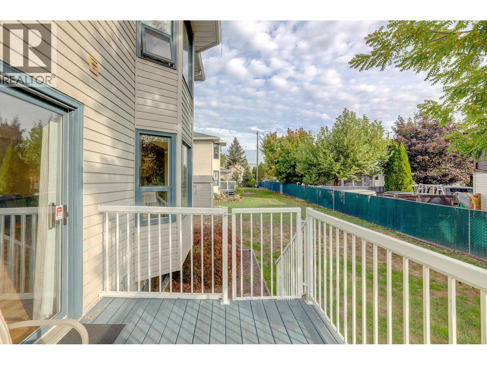 #7 4209 25 Street - 13