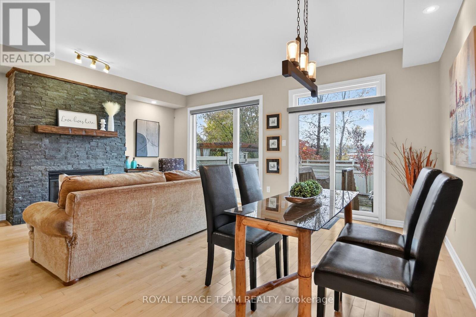 166 MATTINGLY WAY, Ottawa — photo 8