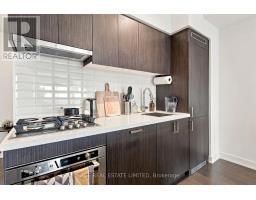908 - 501 St Clair Avenue W, Toronto, ON M5P0A2 Photo 11