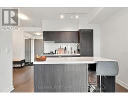 908 - 501 St Clair Avenue W, Toronto, ON M5P0A2 Photo 12