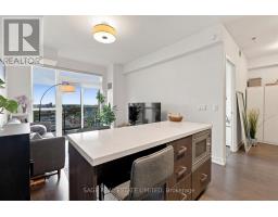 908 - 501 St Clair Avenue W, Toronto, ON M5P0A2 Photo 9