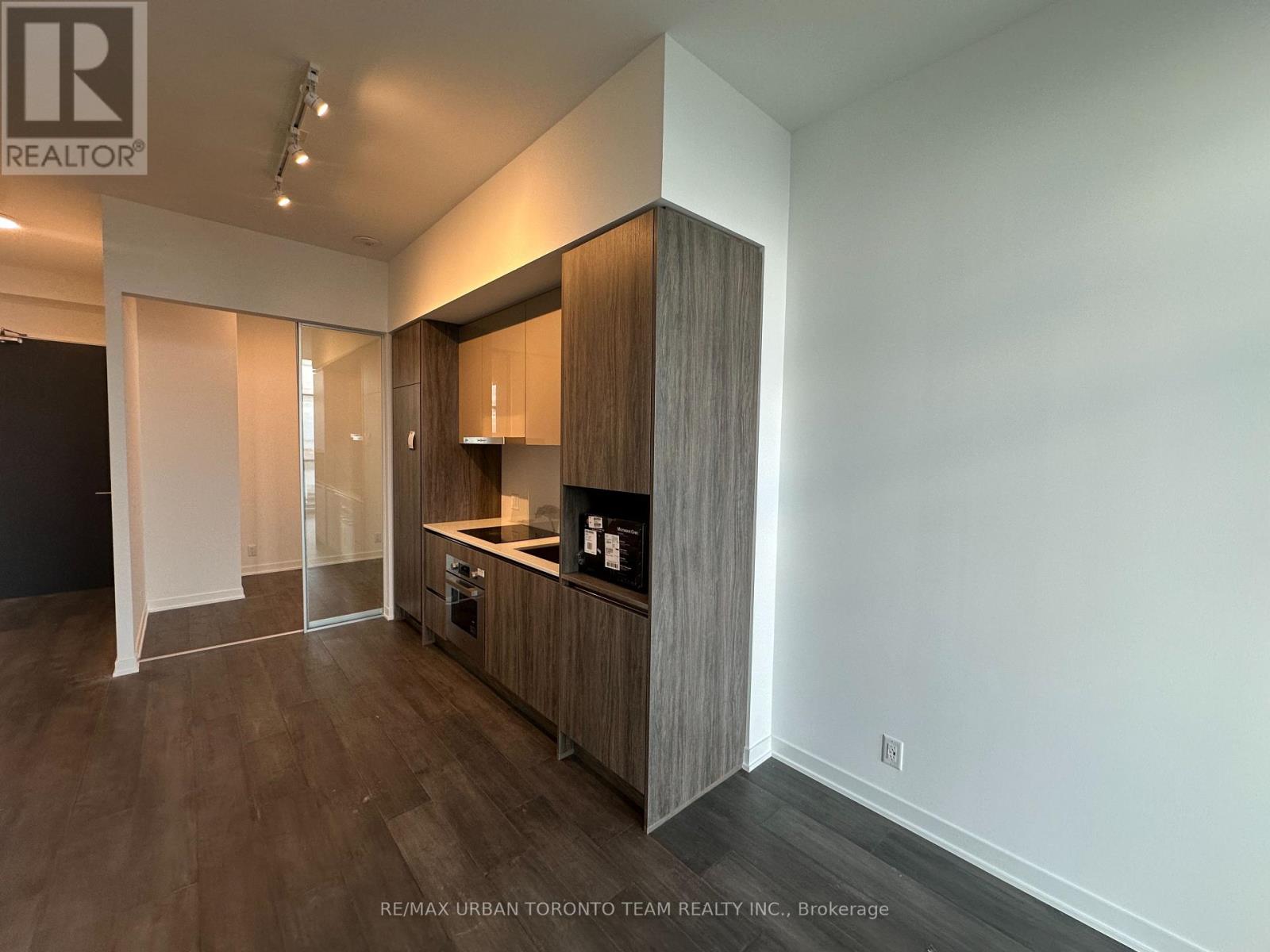 PH08 - 180 FRONT STREET E, Toronto (Moss Park) — photo 6