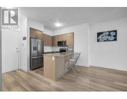 810 - 1603 Eglinton Avenue W, Toronto, ON M6E0A1 Photo 12