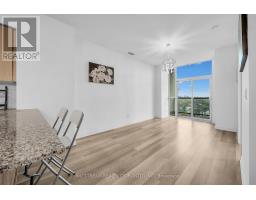 810 - 1603 Eglinton Avenue W, Toronto, ON M6E0A1 Photo 13