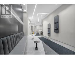 Bathroom - 810 - 1603 Eglinton Avenue W, Toronto, ON M6E0A1 Photo 6