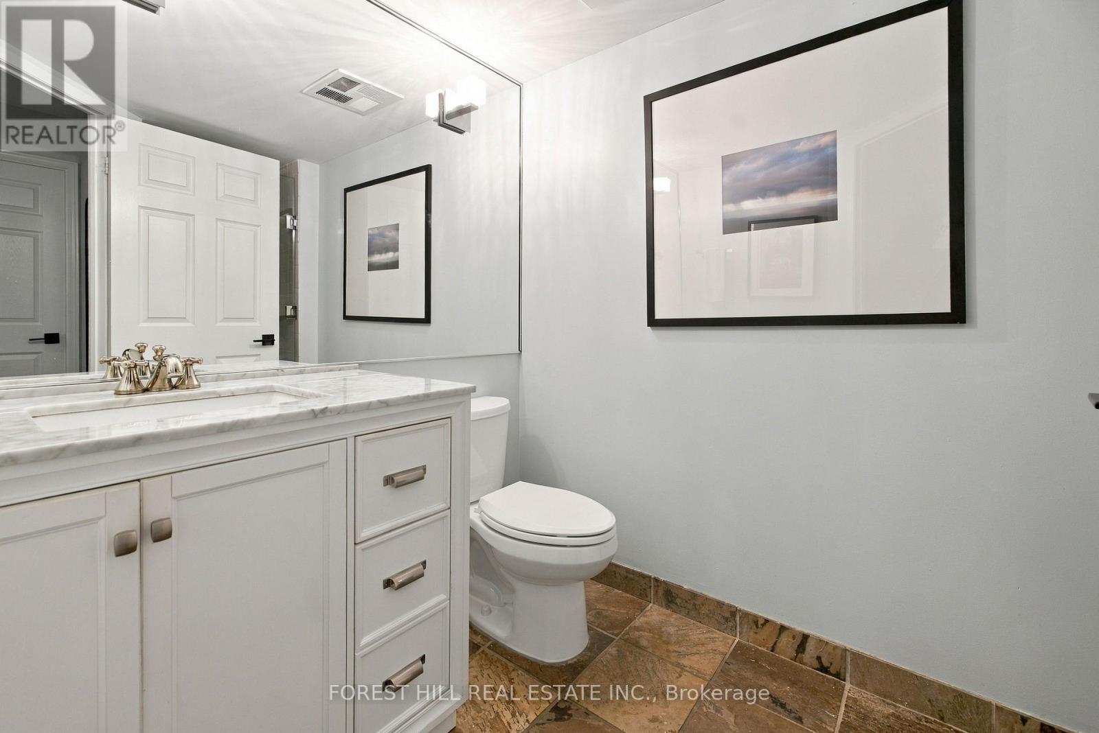 229- 109 Front Street East, Toronto, ON photo 17